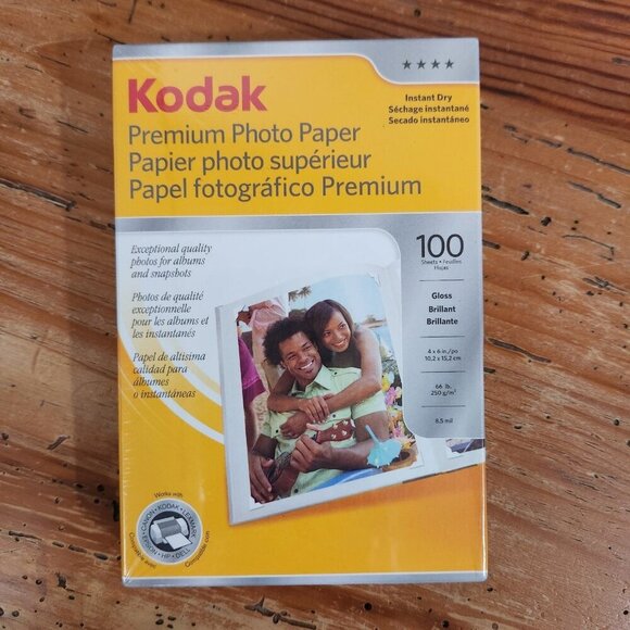Kodak Premium Photo Paper 100 Sheets Glossy 4x6 Instant Dry Factory Sealed New - Picture 1 of 3
